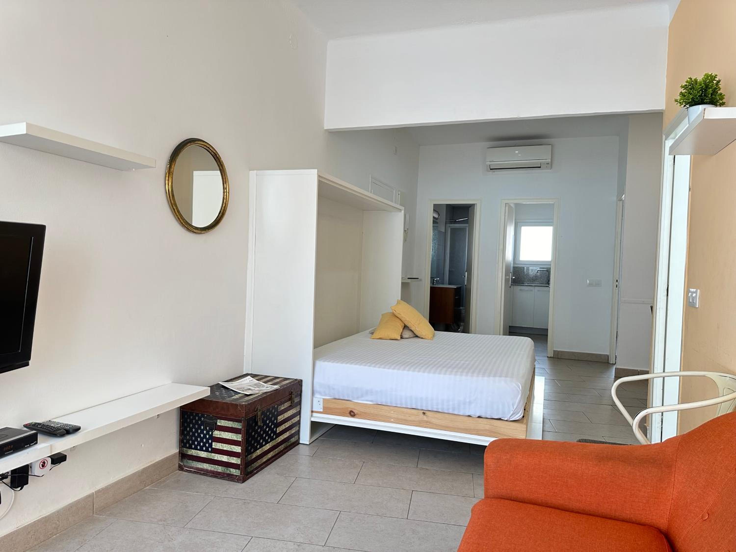 hotel room