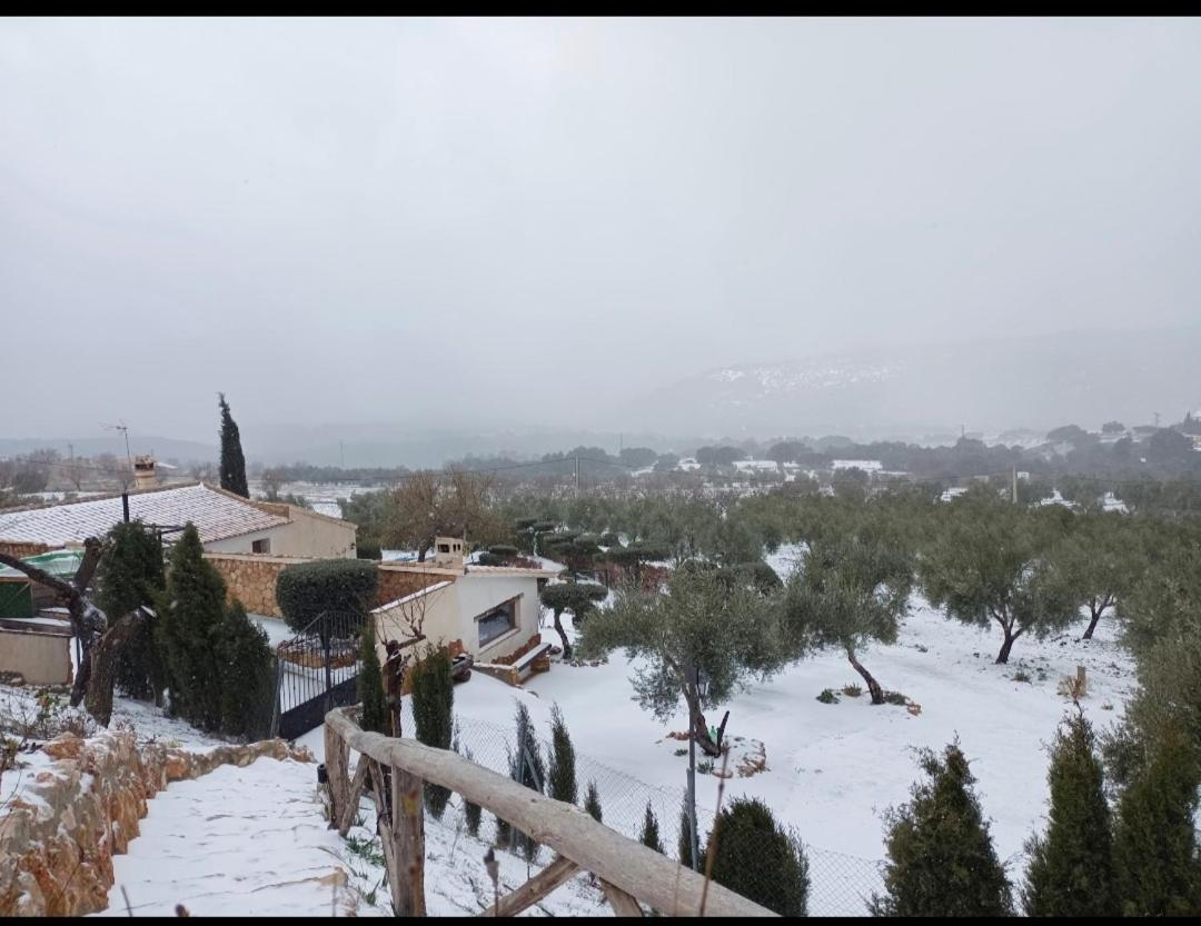 ENTRESIERRAS Apartamentos rurales con chimenea, barbacoa y espacio para eventos