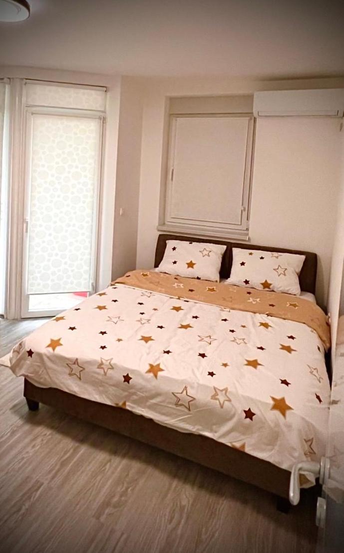 Amore Lux view 2