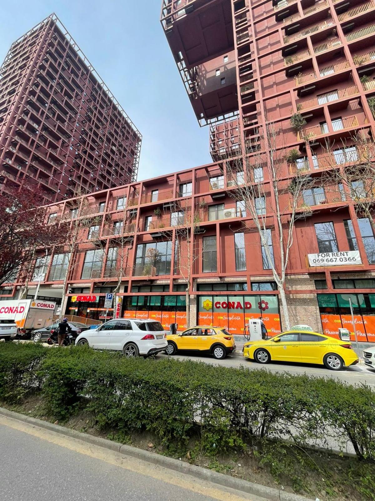 Garden Building Luxury Apartment