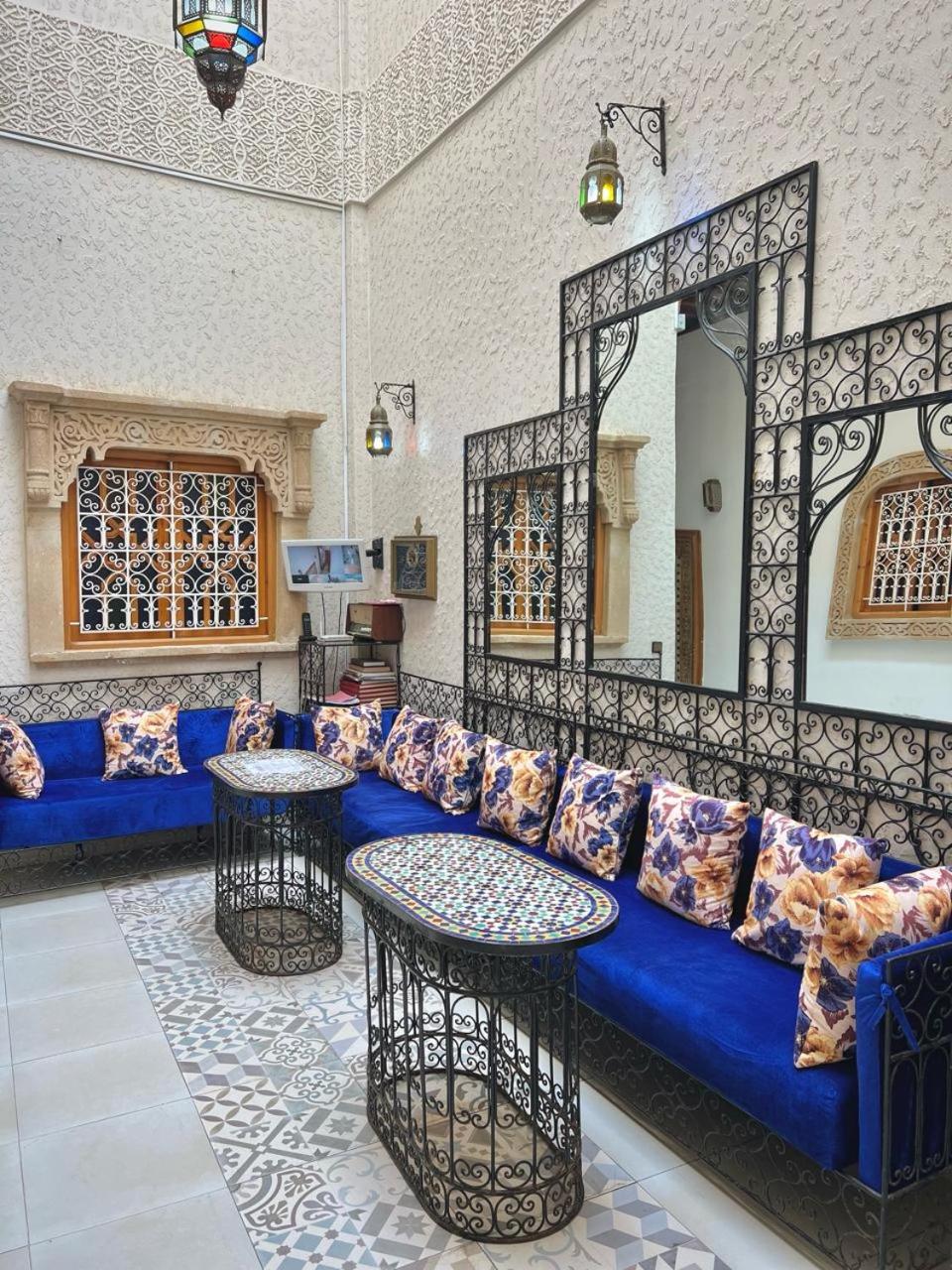 Riad Najiba