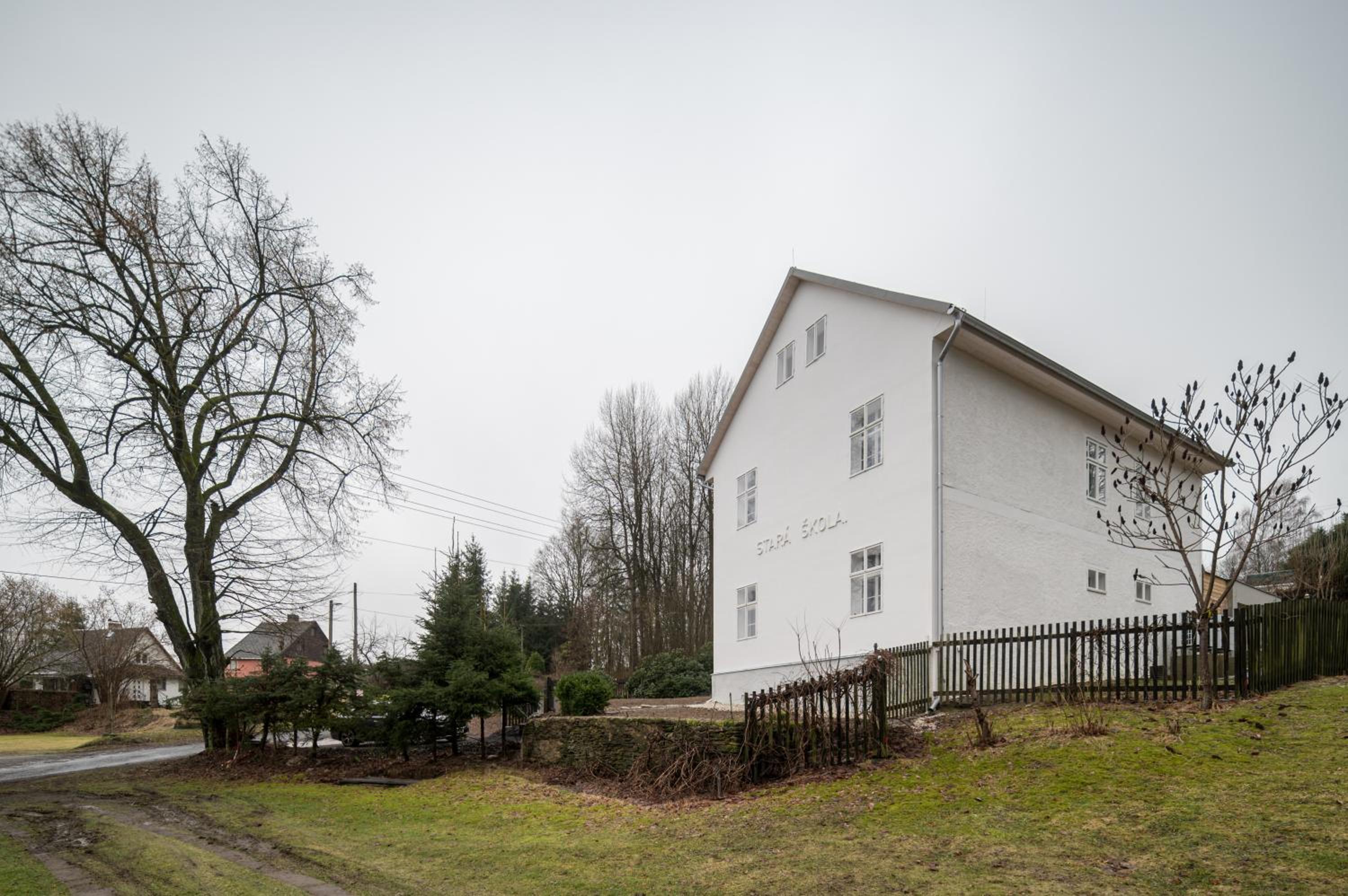 Stará škola - Alte Schule, Loučná
