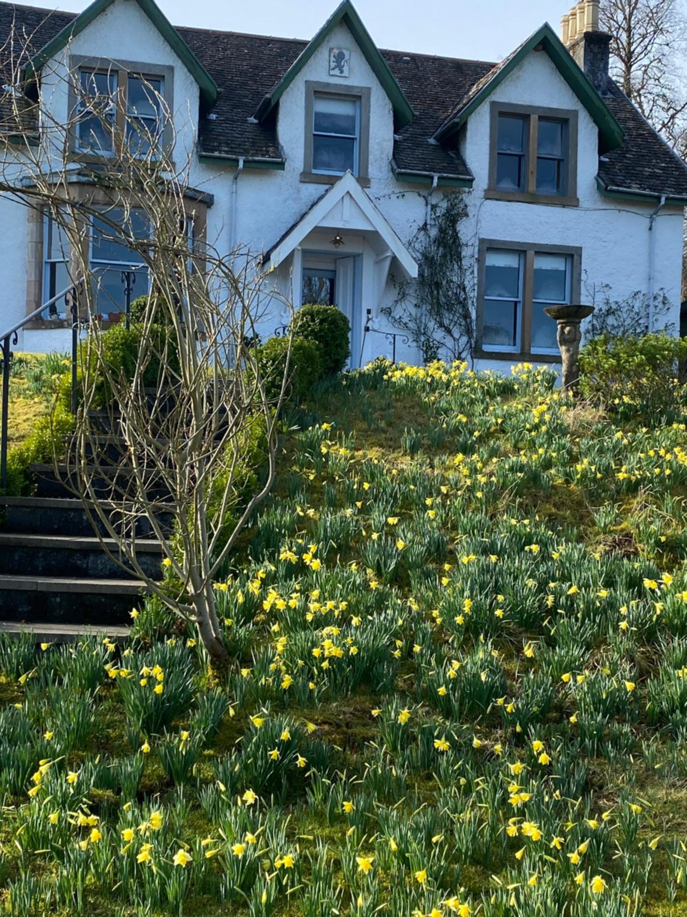 Glenaros Lodge