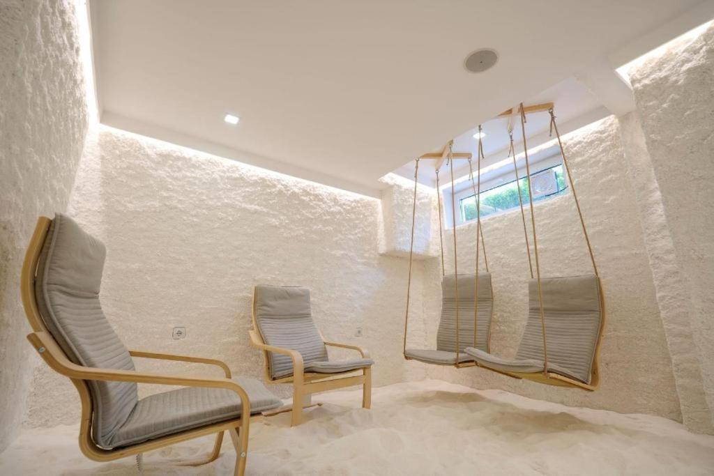 Local Stay Villas