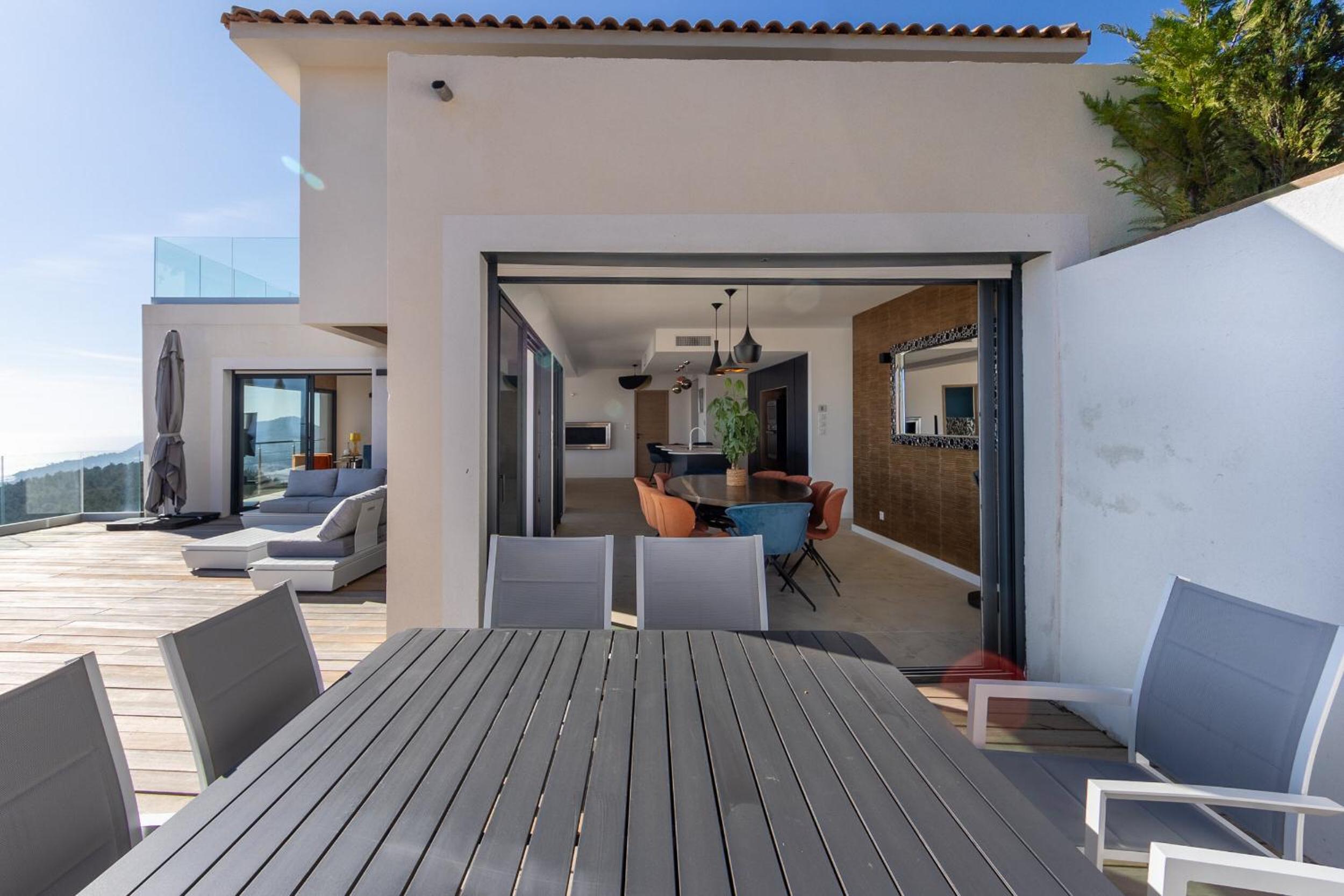 Villa 5 Etoiles vue sur les Iles d'Or Carqueiranne Sea and Mountain Pleasure Villa Vue Mer La Californie