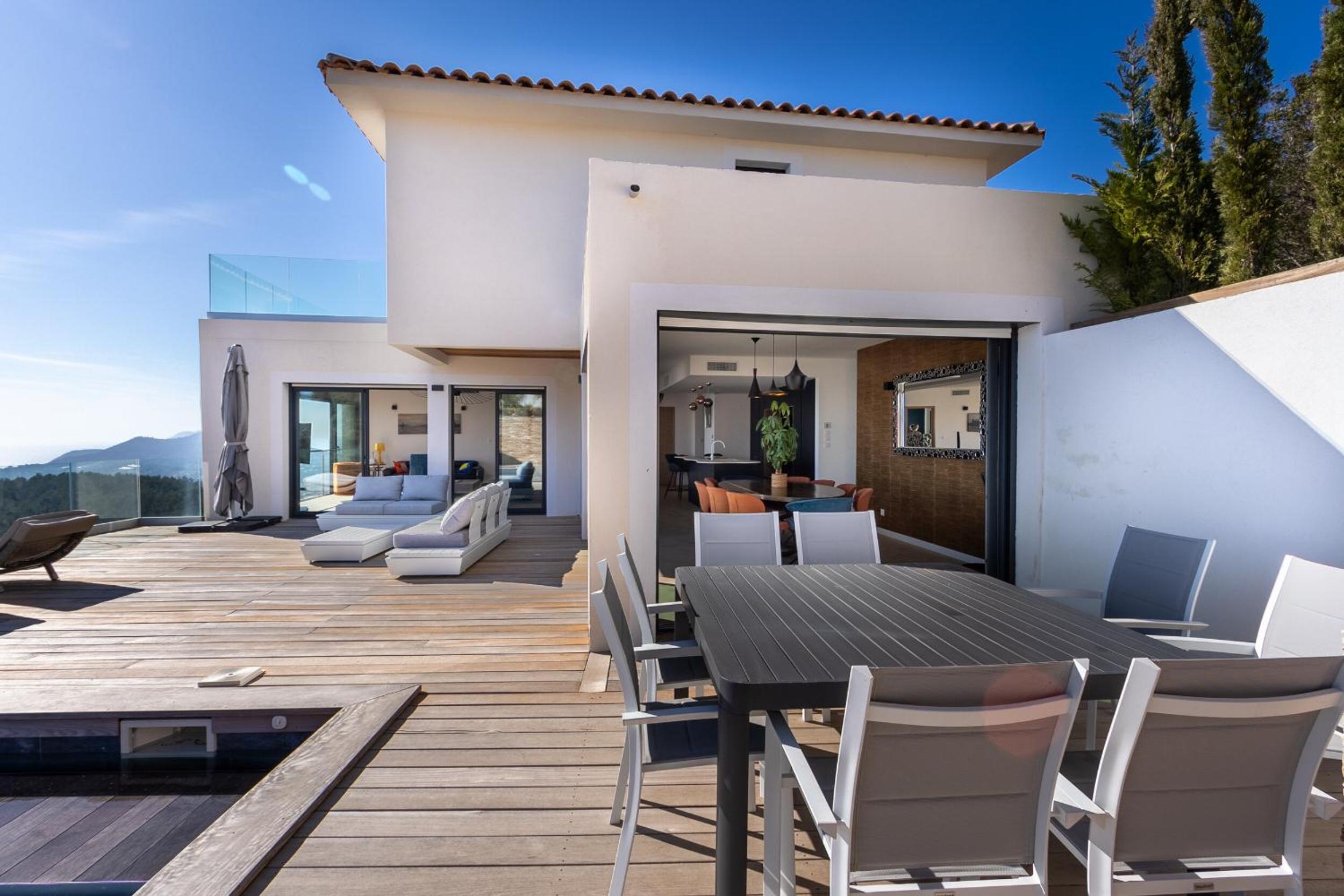 Villa 5 Etoiles vue sur les Iles d'Or Carqueiranne Sea and Mountain Pleasure Villa Vue Mer La Californie