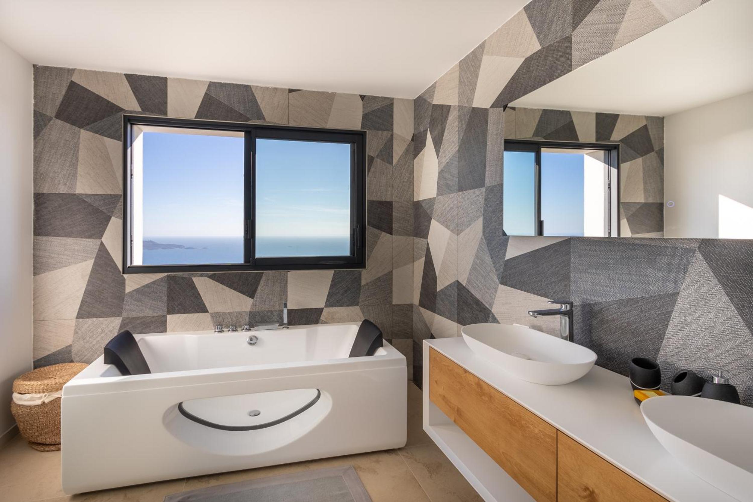 Villa 5 Etoiles vue sur les Iles d'Or Carqueiranne Sea and Mountain Pleasure Villa Vue Mer La Californie