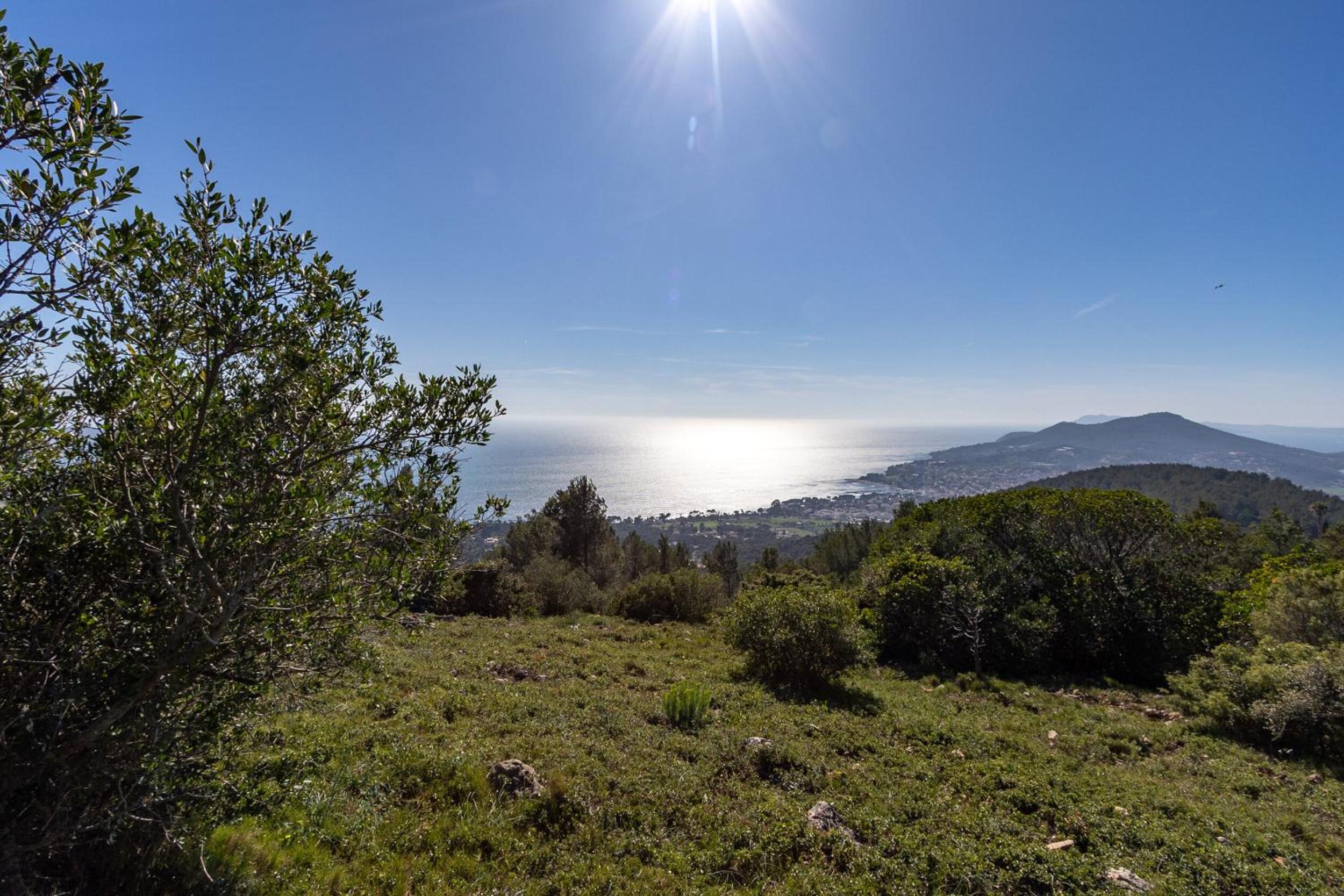 Villa 5 Etoiles vue sur les Iles d'Or Carqueiranne Sea and Mountain Pleasure Villa Vue Mer La Californie
