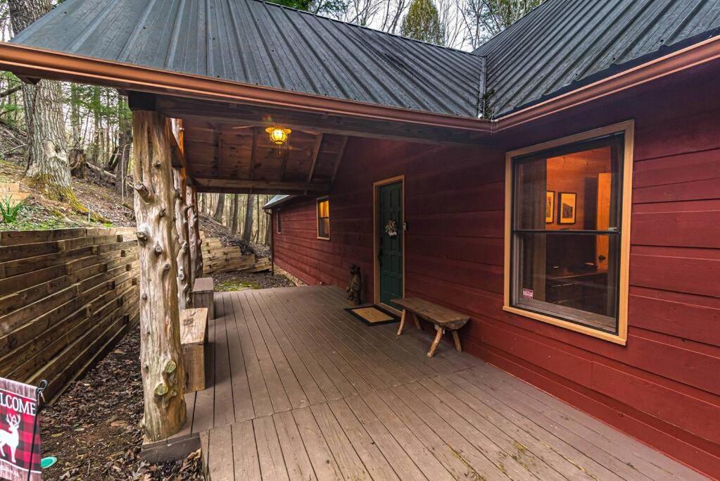 Private Creekside Cabin+Hot Tub,Pool Table, & Pets view 4