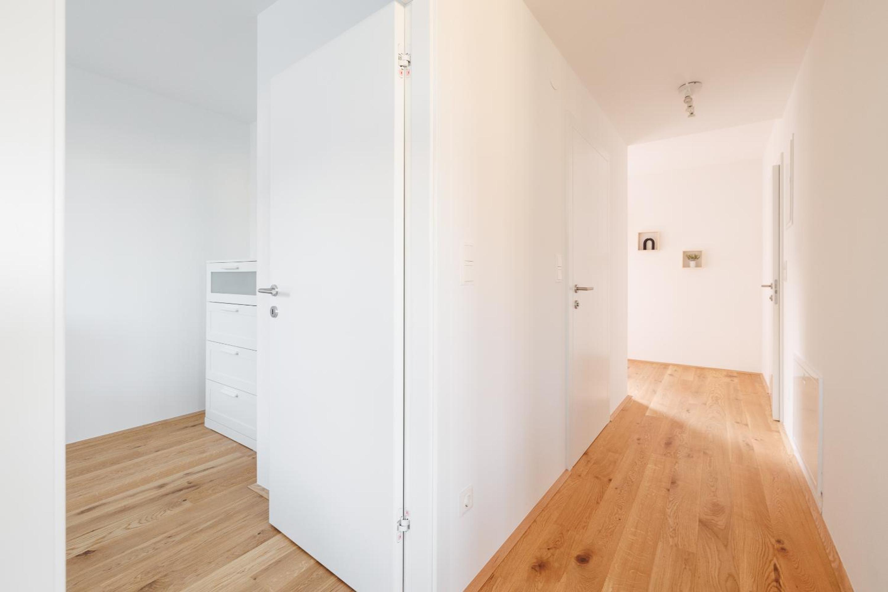 SYMPHONY Apartments 40 - Modern Loft with Terrace and Grill in Central Location