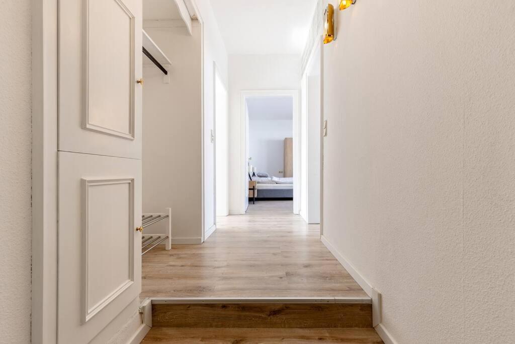 Wohnung mit Küche, Balkon, Netflix im Herzen von Neheim