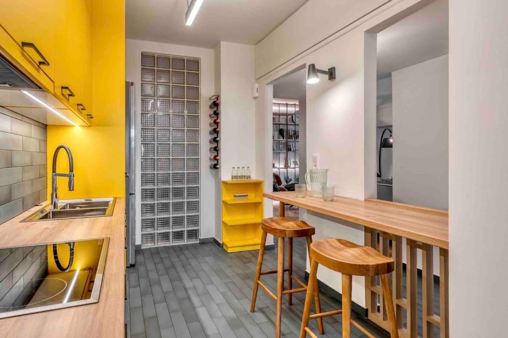 Apollo Tower Athens Center 360oView Luxury Apt
