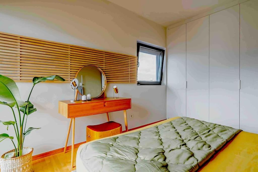 Apollo Tower Athens Center 360oView Luxury Apt