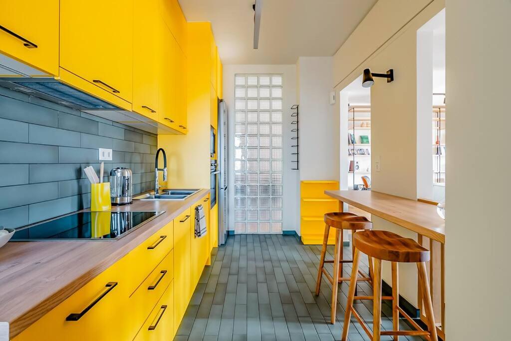 Apollo Tower Athens Center 360oView Luxury Apt