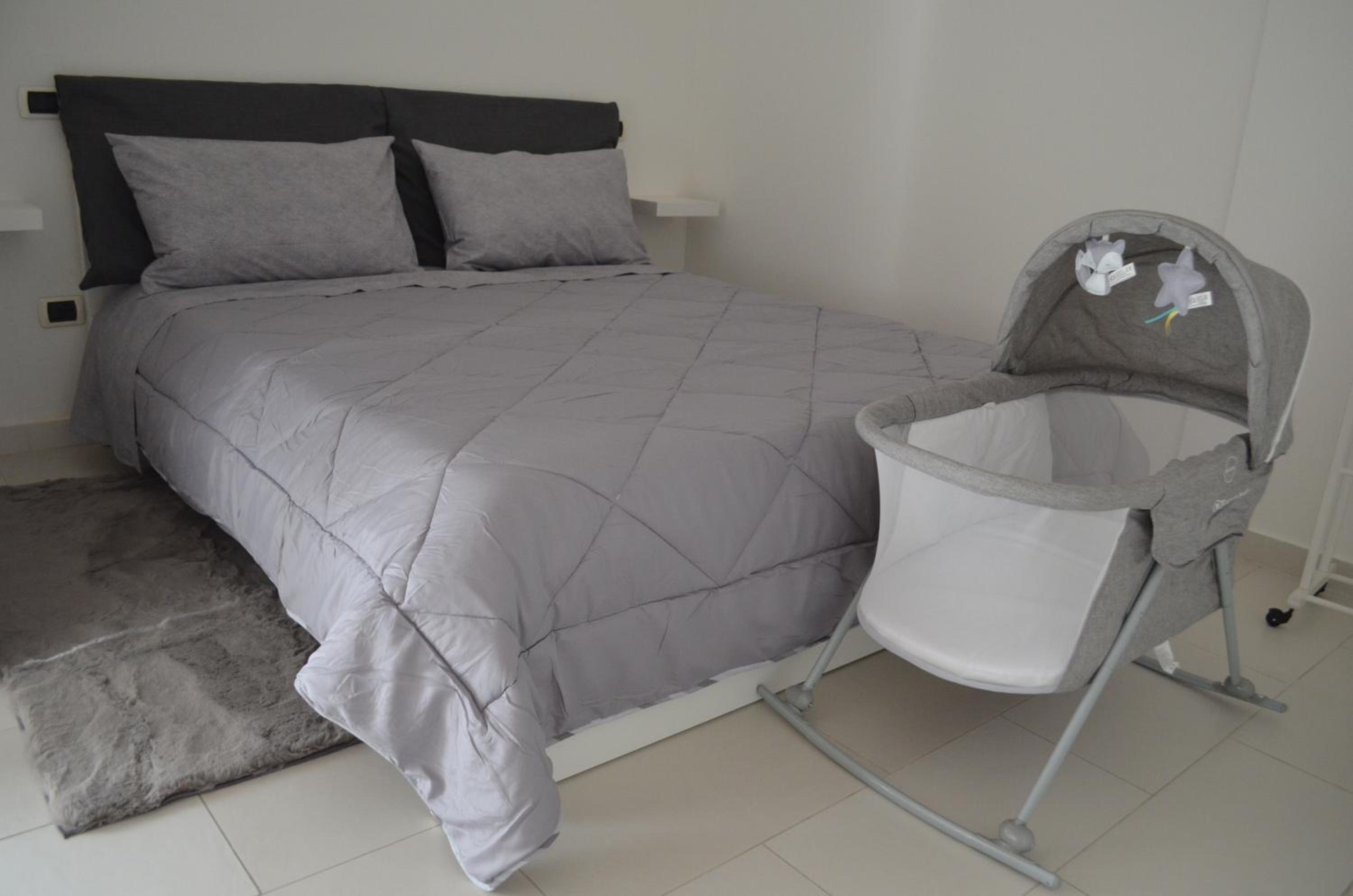 Da Nonna Lù en Quartu SantʼElena — bedroom