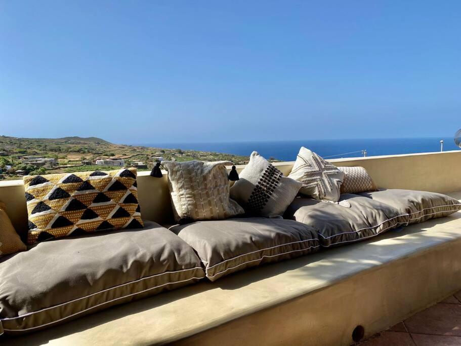 Dammuso Rekhale Pantelleria view 2