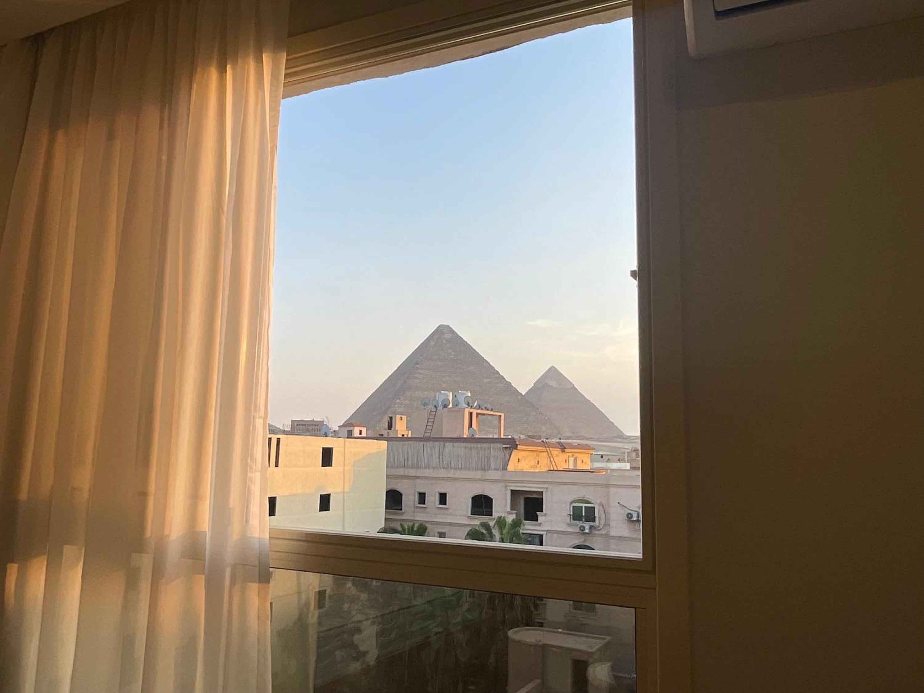Diyar Pyramids Inn