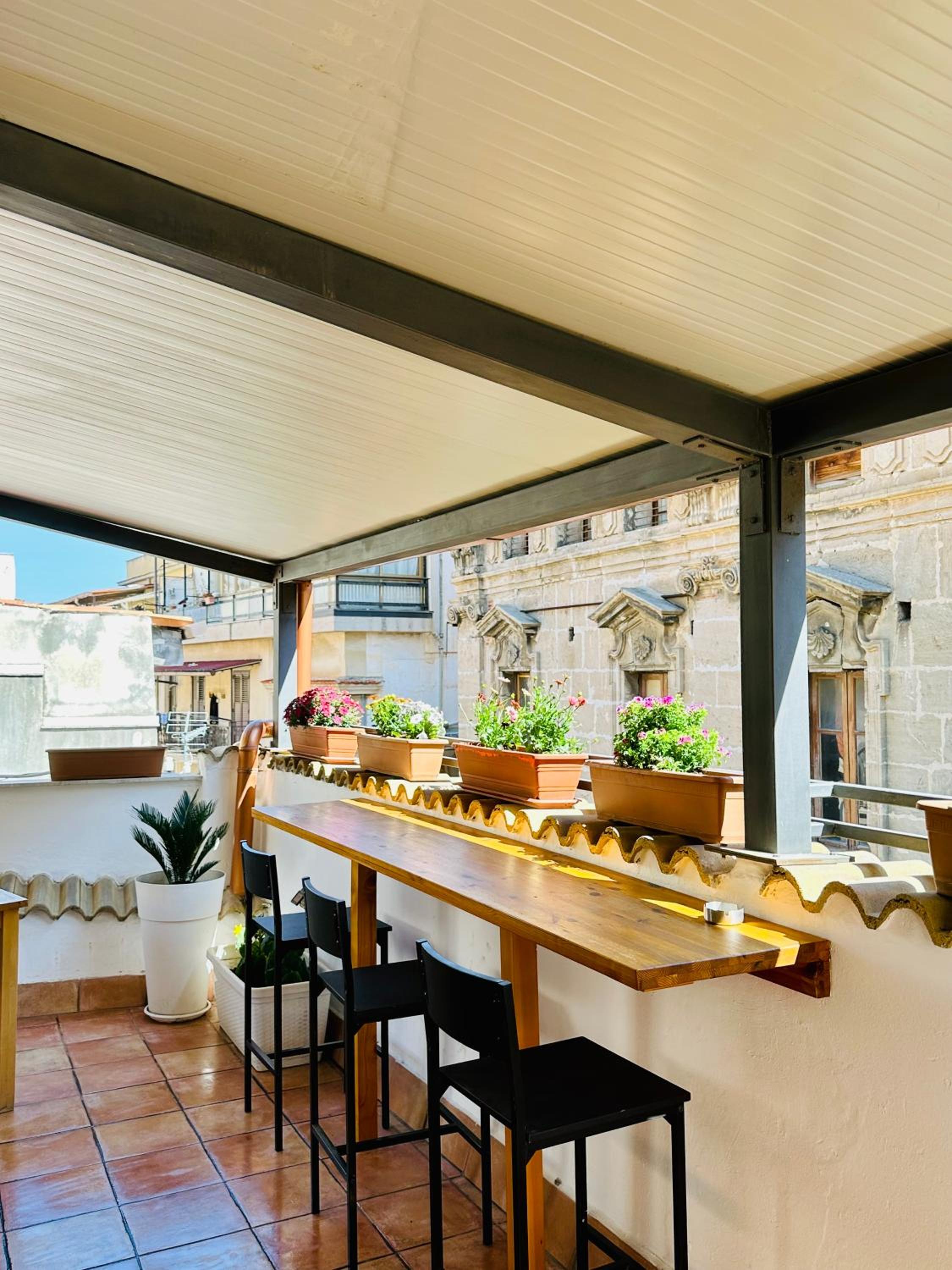 Casa Lilla en Monreale — balance & terrace
