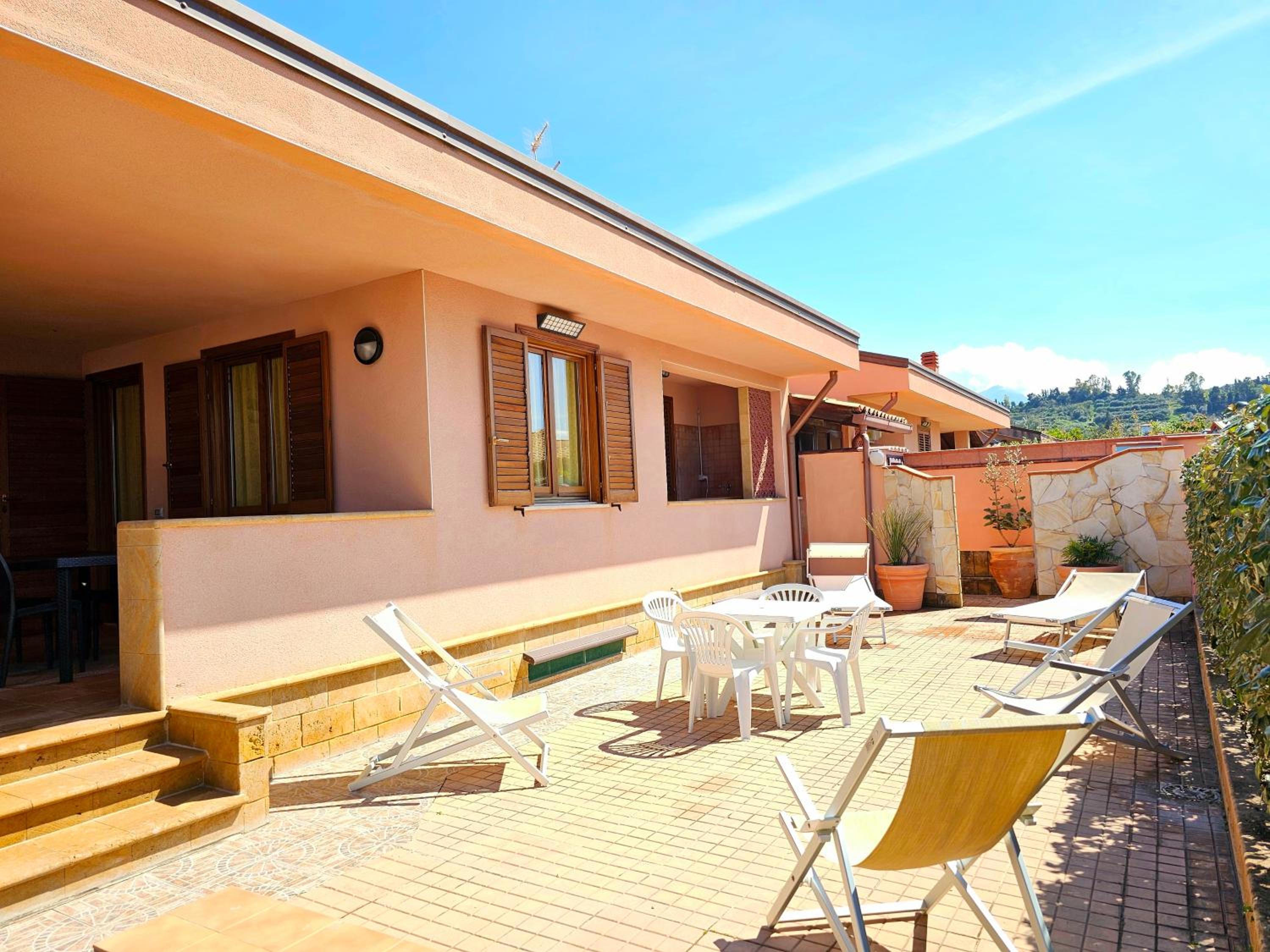 Costa Mediterranea Holiday Homes