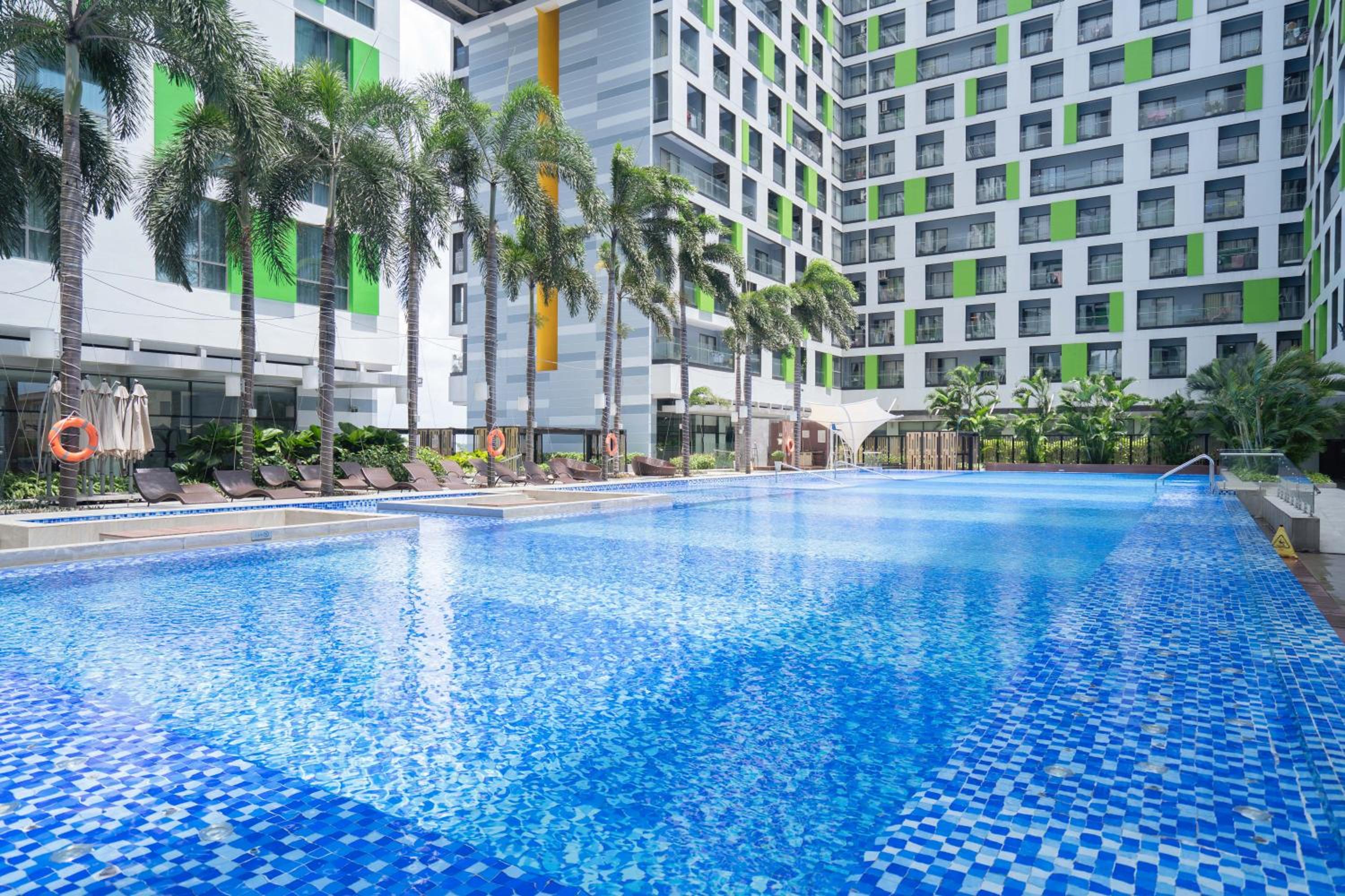 CĂN HỘ SÂN BAY - SÂN GOLF TÂN SƠN NHẤT- FREE POOL&GYM