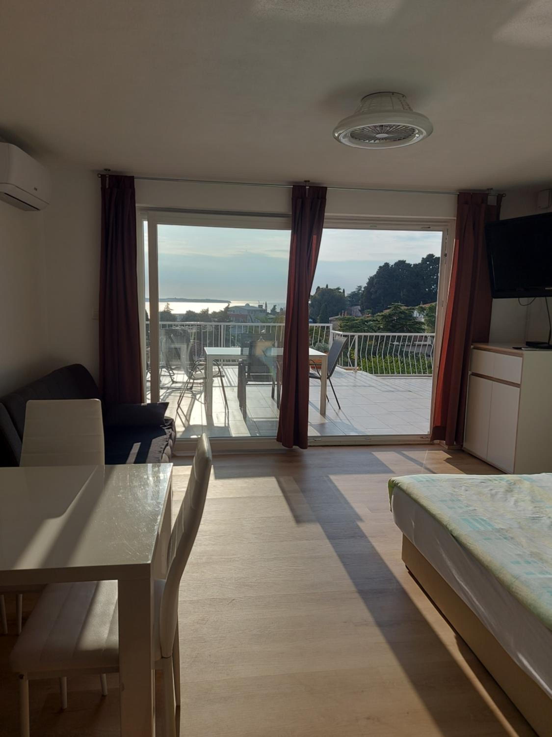 Apartment Sunny