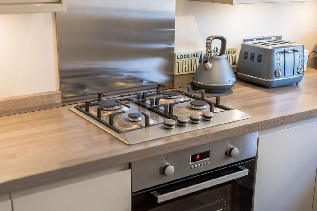 Bournemouth Sea Views, 2 Bed, lift, close to shops