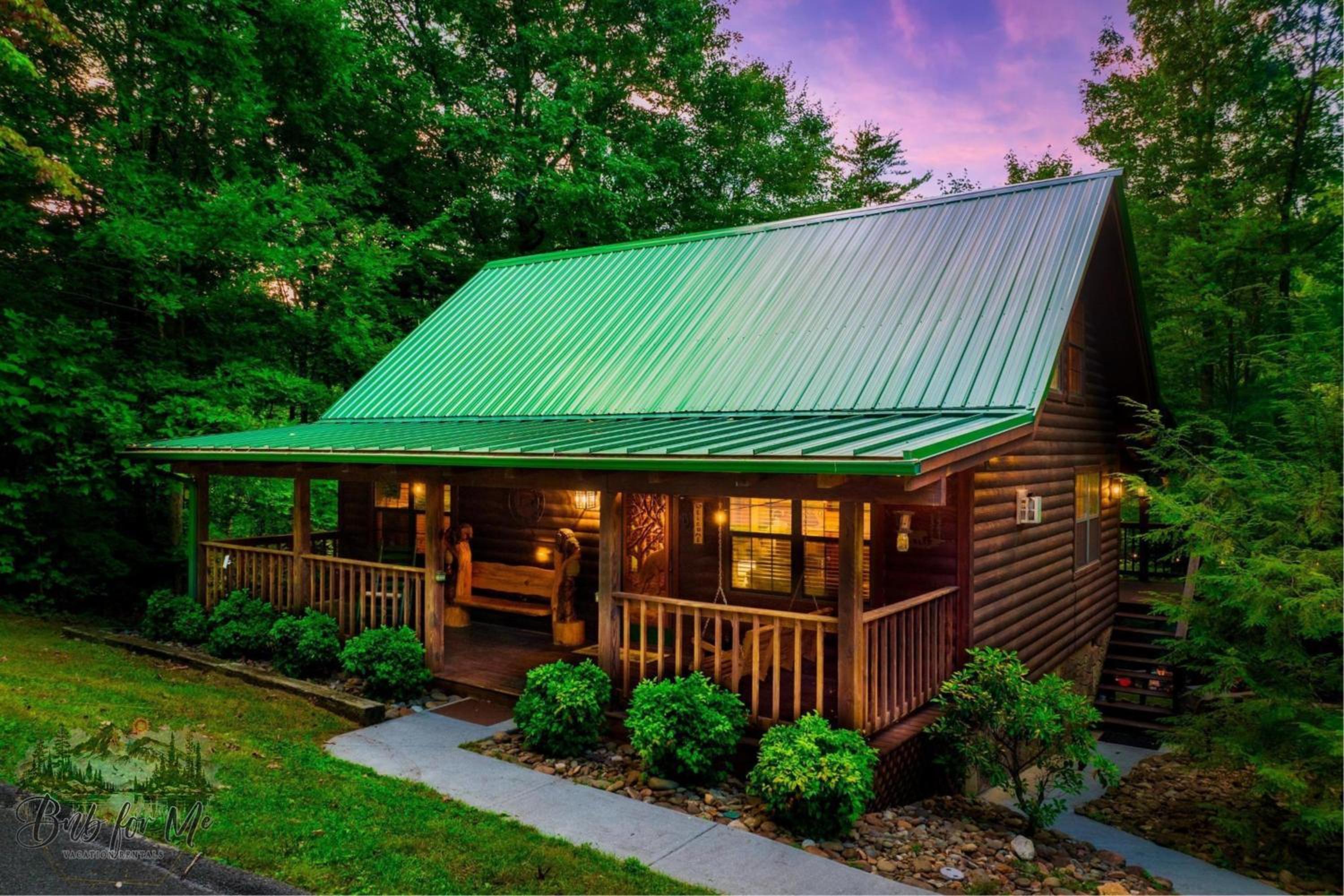 Beary Cozy Cabin - Nerf Battle, FirePit, Hot Tub, Arcade, Private, Close to Pigeon Forge view 4