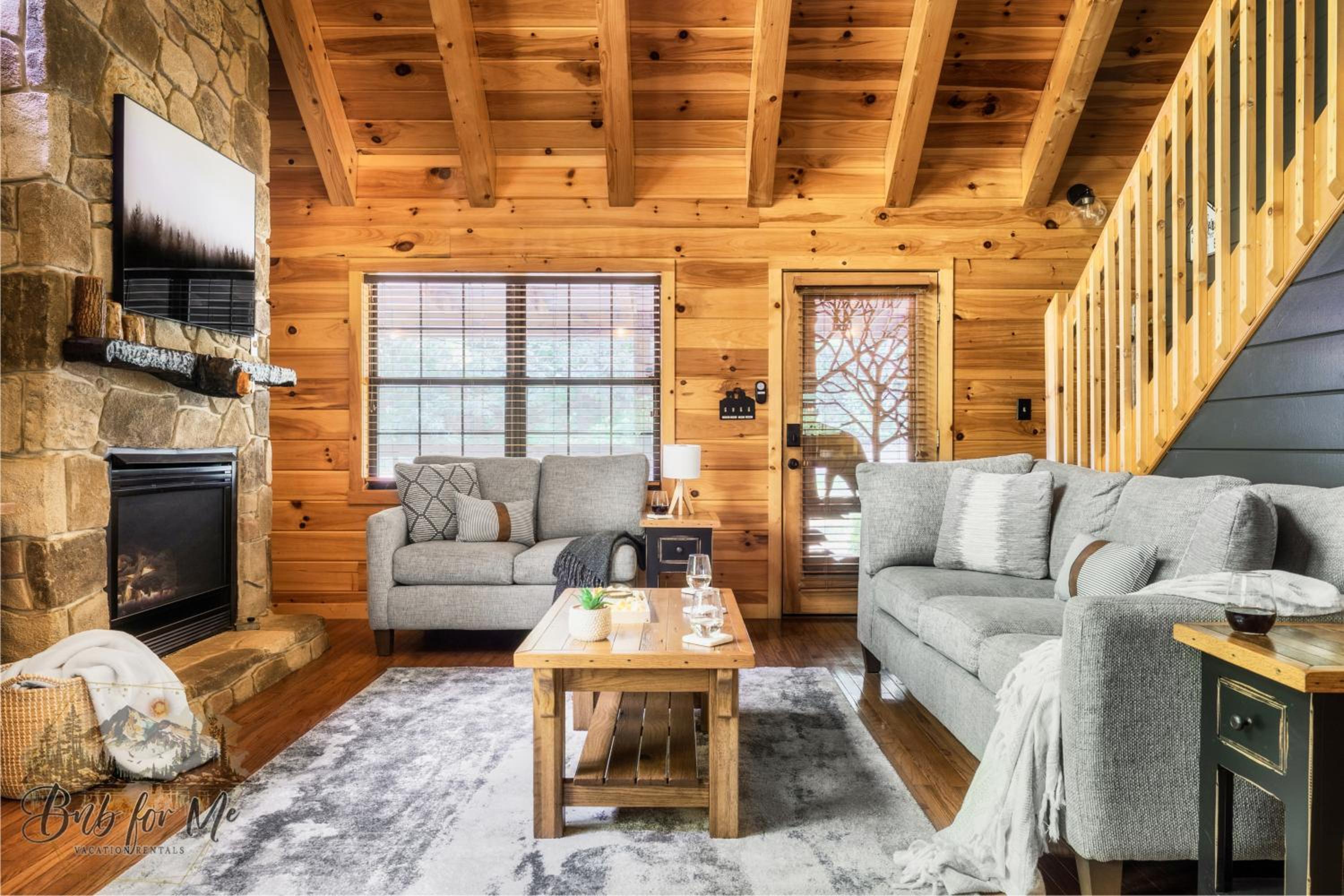 Miscellaneous Market Vacations - Beary Cozy Cabin - Nerf Battle, FirePit, Hot Tub, Arcade, Private, Close to Pigeon Forge - Property Image 4