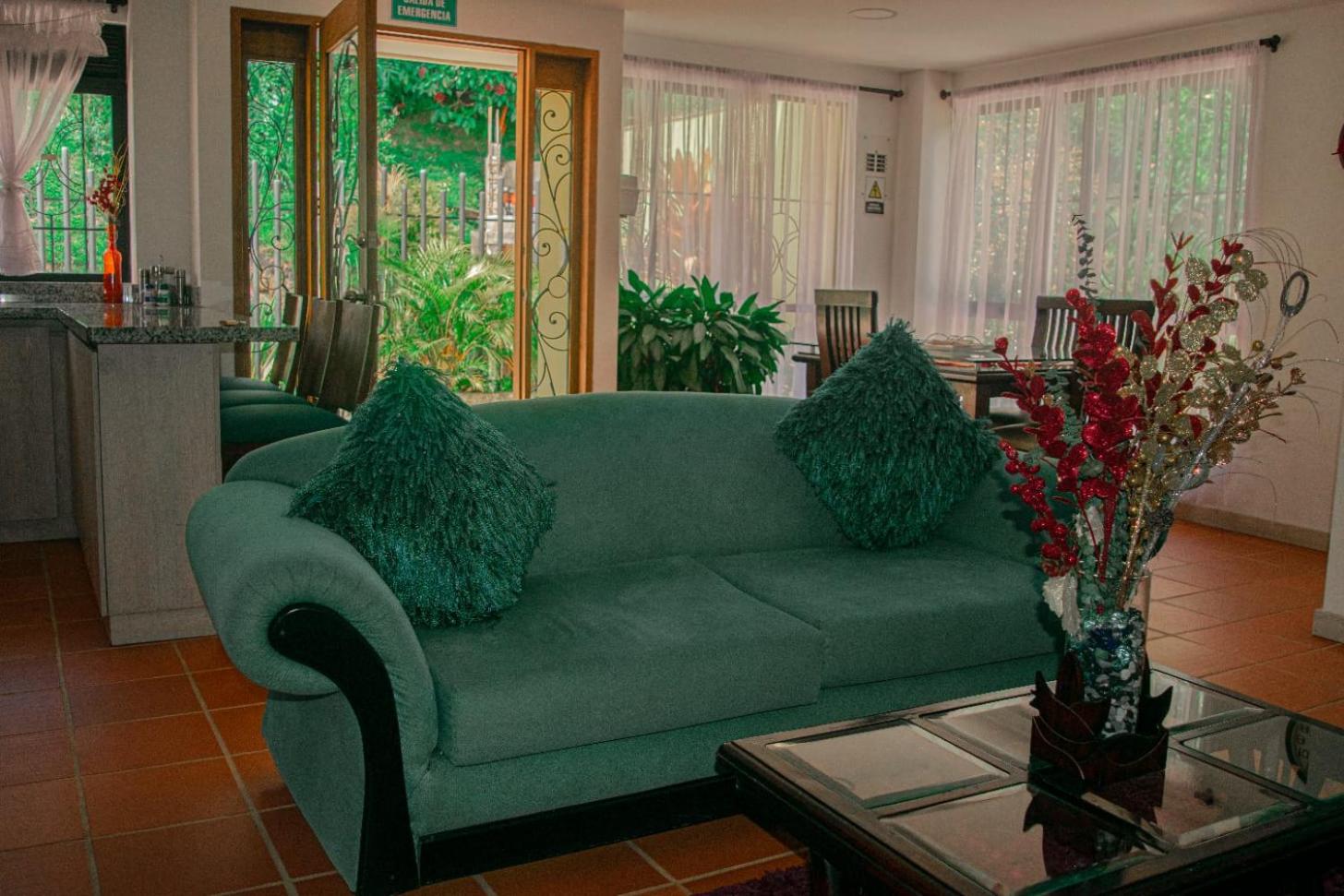 Hermosa casa de campo en GUATAPÉ