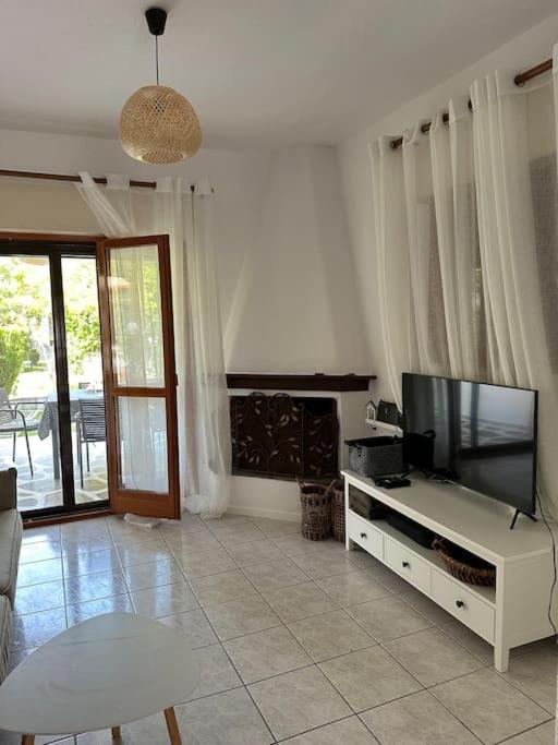 Alara’s house