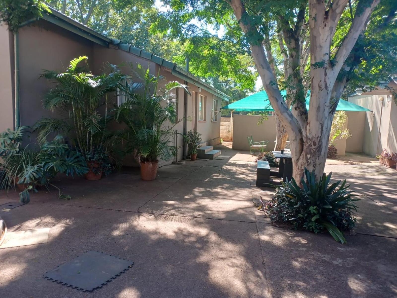 999 Pretorius street view 3