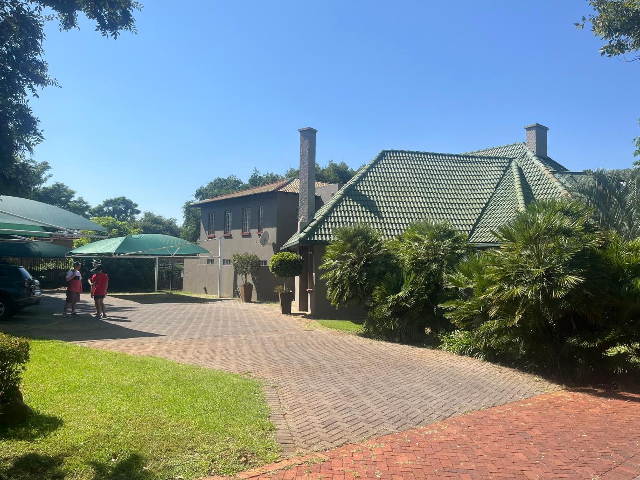 999 Pretorius street view 4