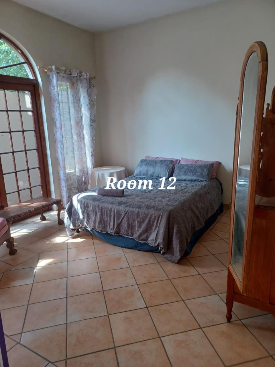 999 Pretorius street view 5