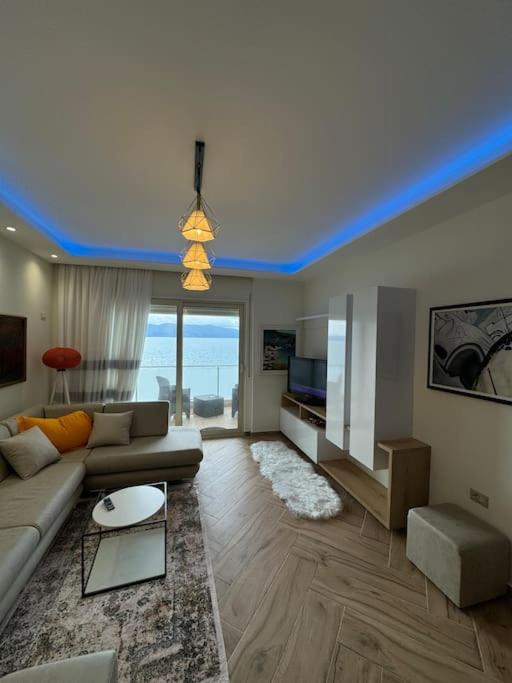 Panoramic Seaview Elegance