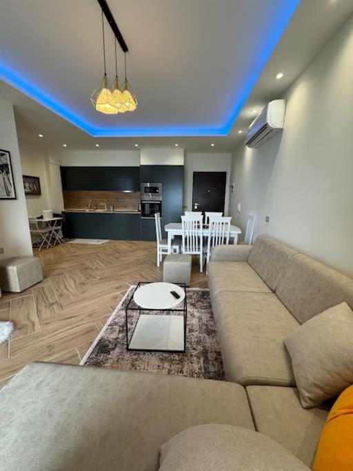 Panoramic Seaview Elegance