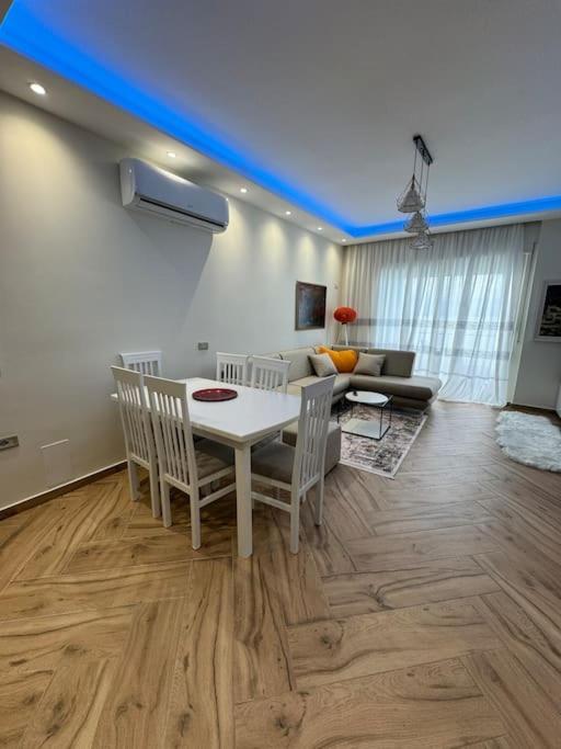 Panoramic Seaview Elegance