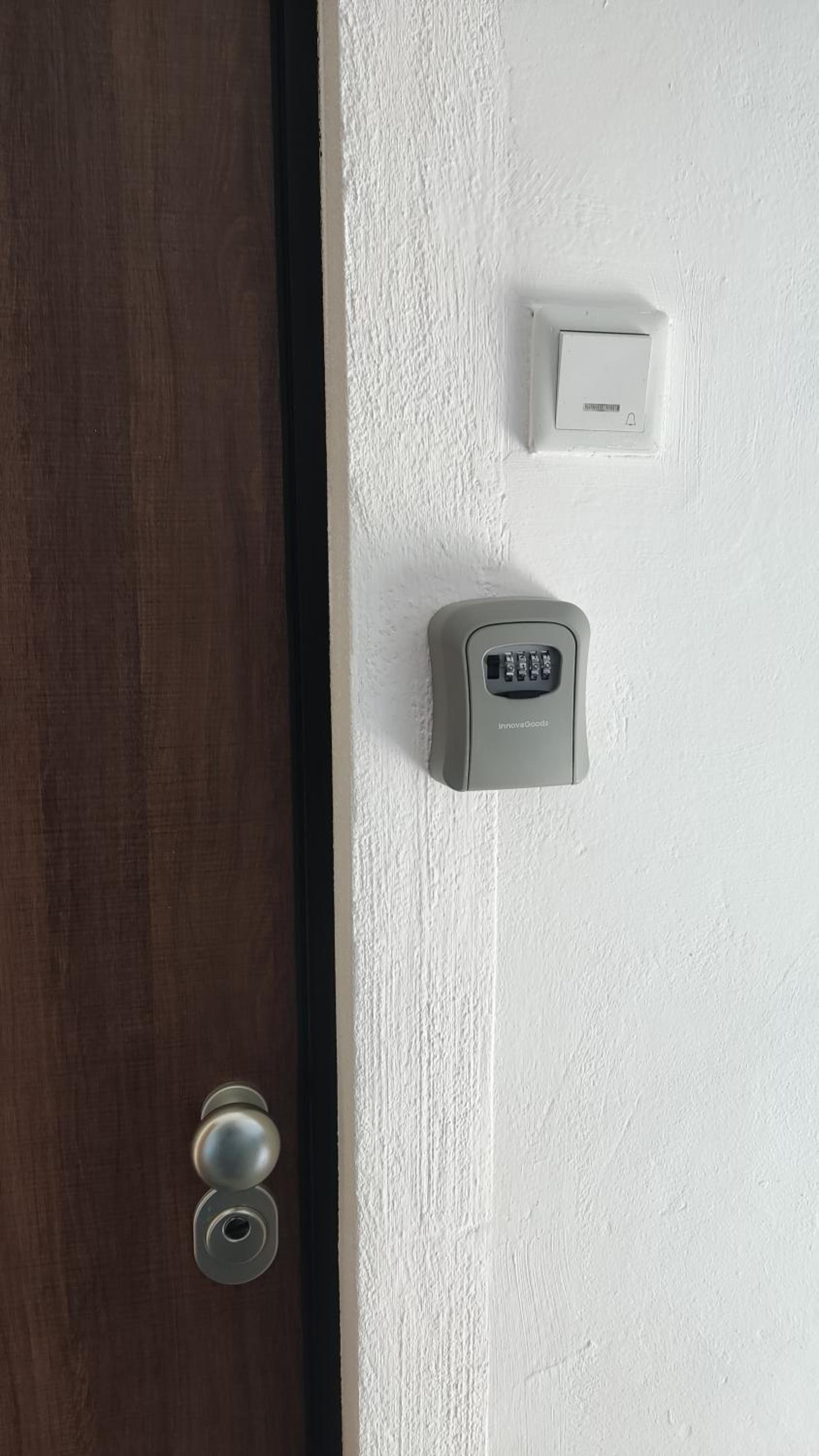Cozy, Nice & Quiet apartment Lucky Sarajevo - Free public parking view 3