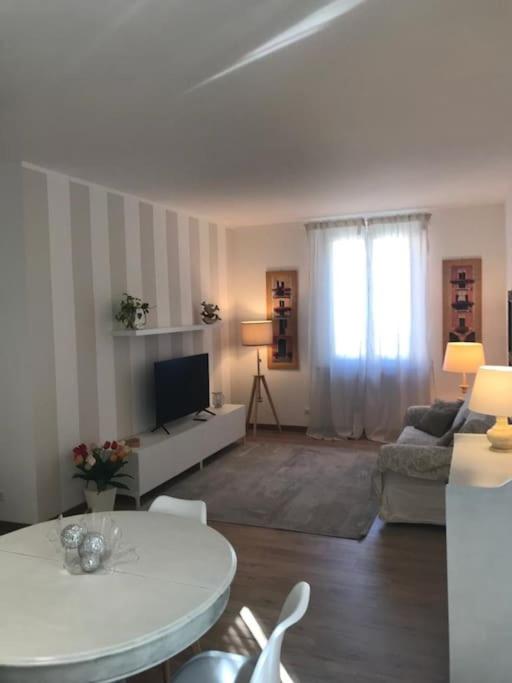 PISI HOME, 2 min dalla spiaggia e dall' Ospedale Gaslini view 5