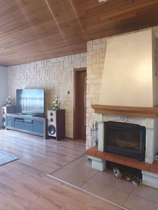 Ferienhaus am Elberadweg mit Sauna & Kamin - Natur, Erholung & S-Bahn-Anbindung - Saxon Oase
