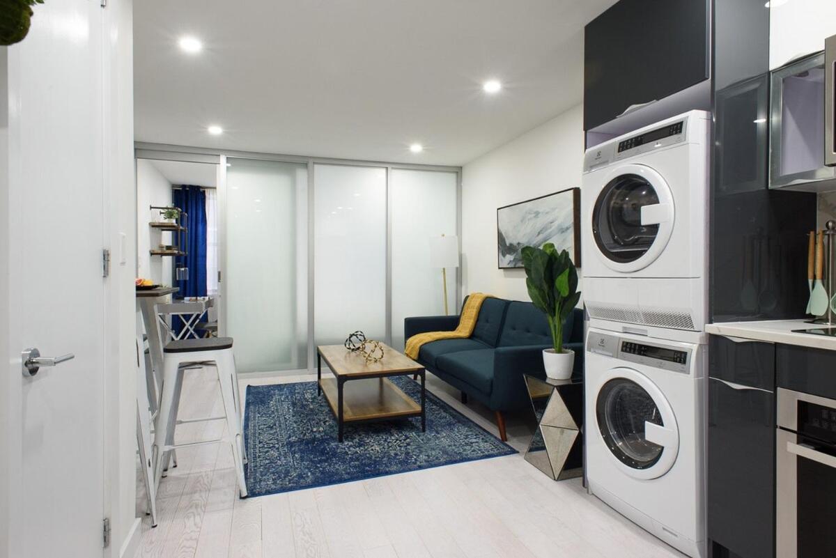 75-1B NEW Prime Upper East W D Elevator