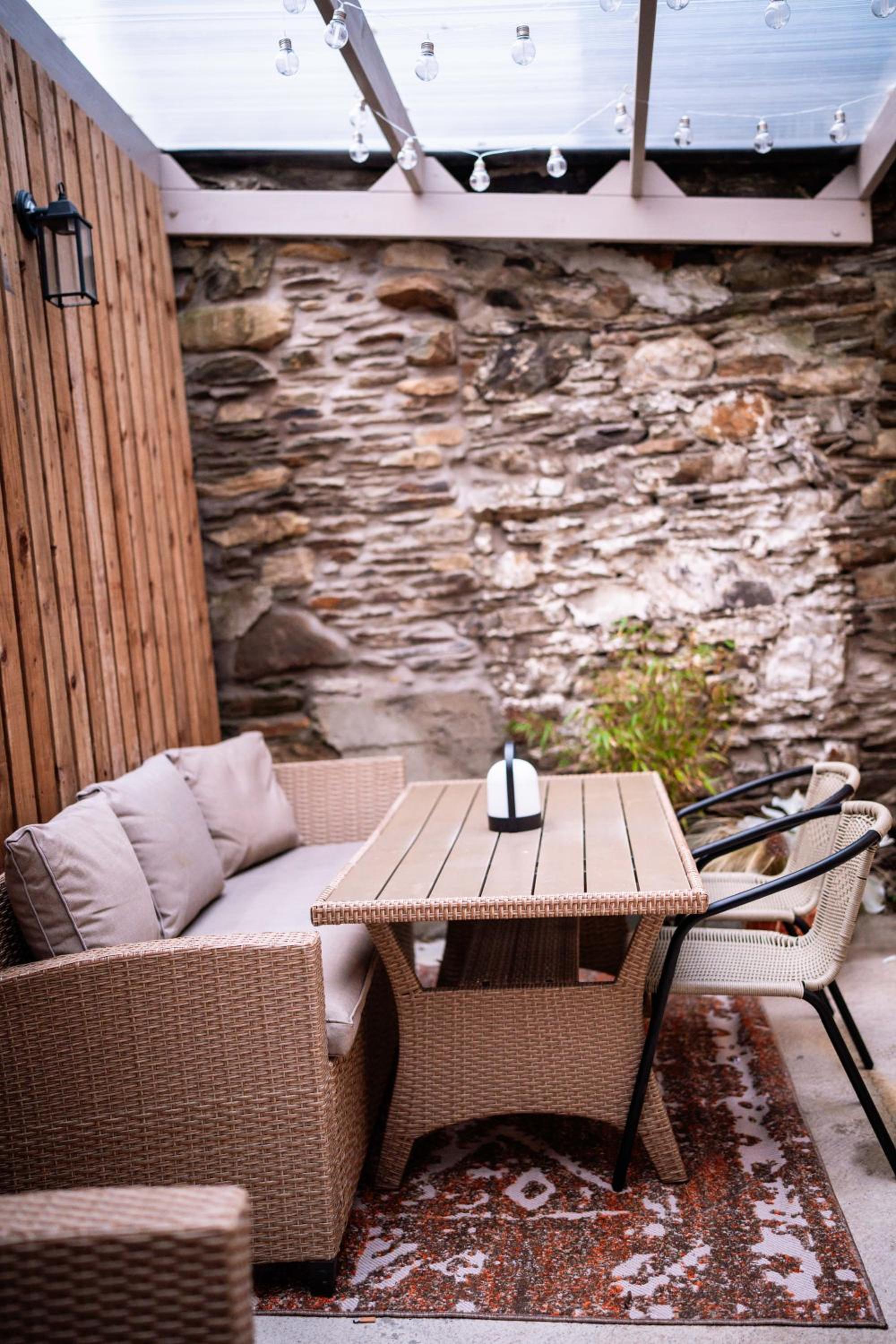 Hotel The Tailor Shop - Image 1