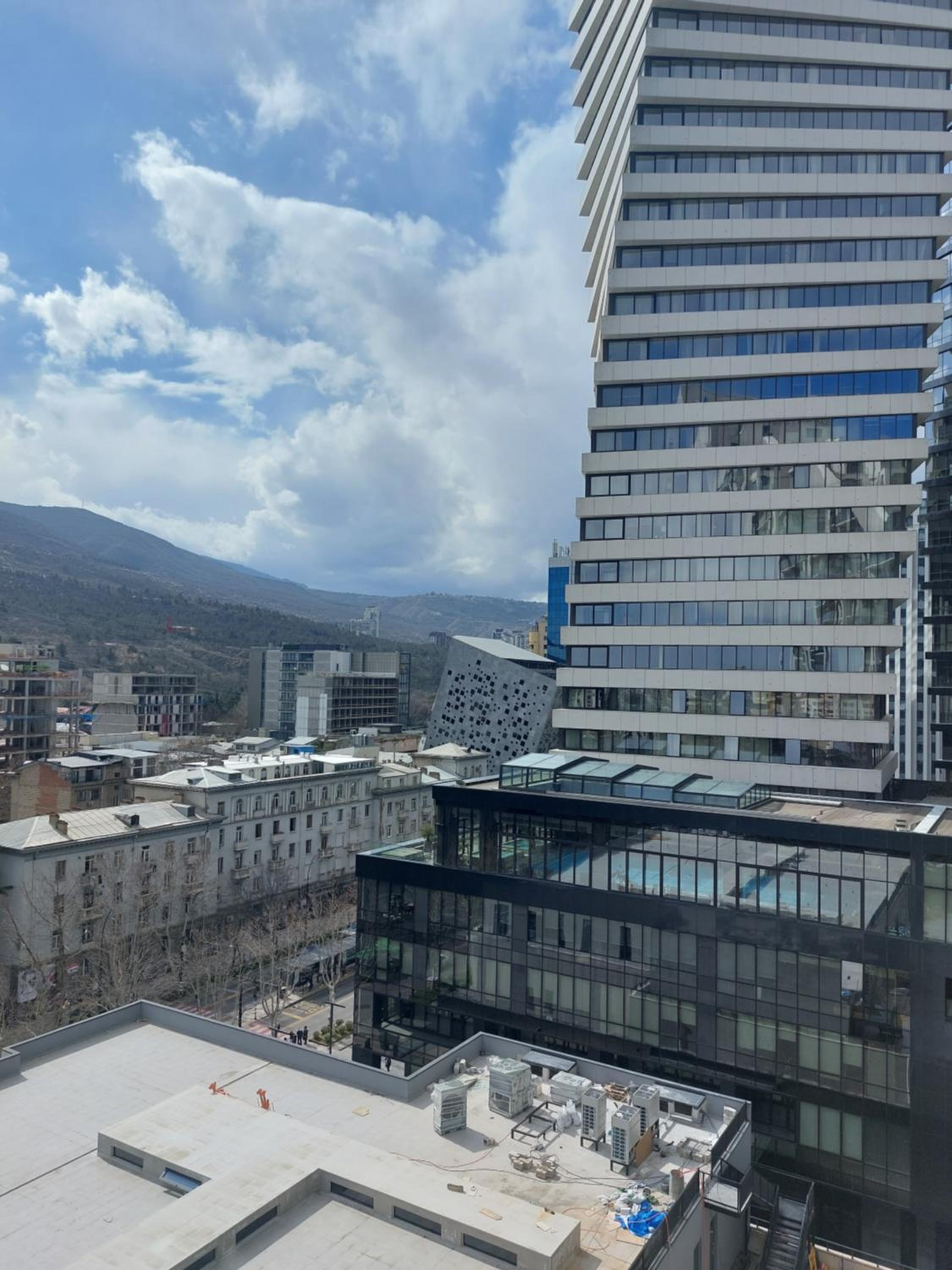 Arki Tower Apartment