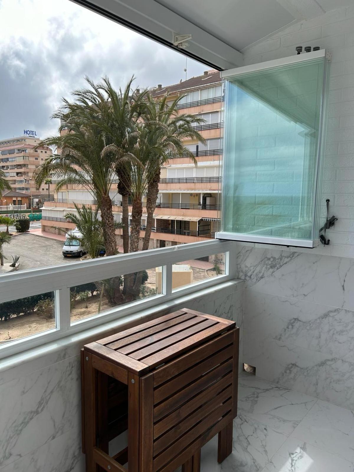 Splendido appartamento fronte mare vista spiaggia - prima linea mare view 3