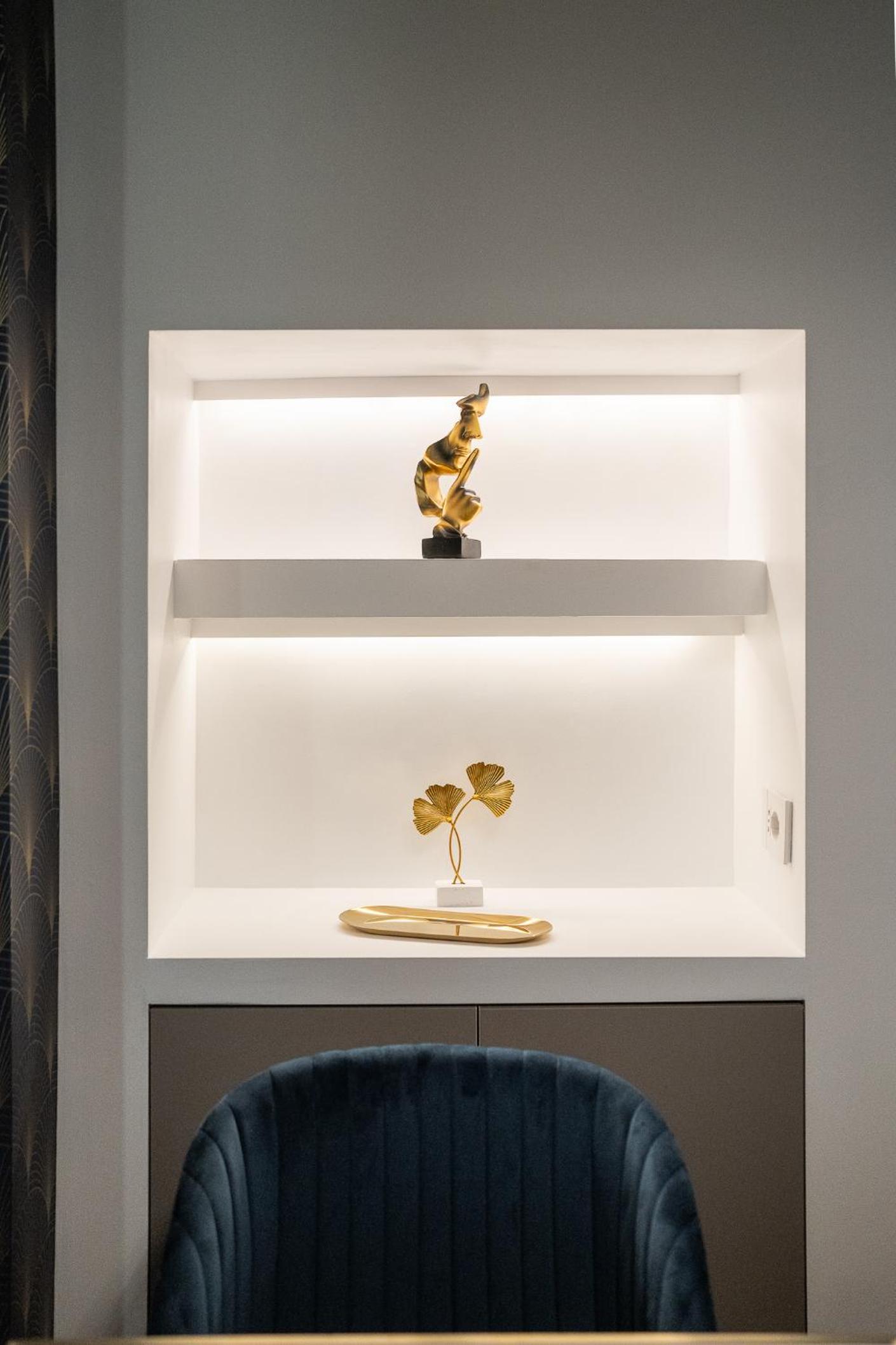Luxury Apartment - Near Stazione Centrale