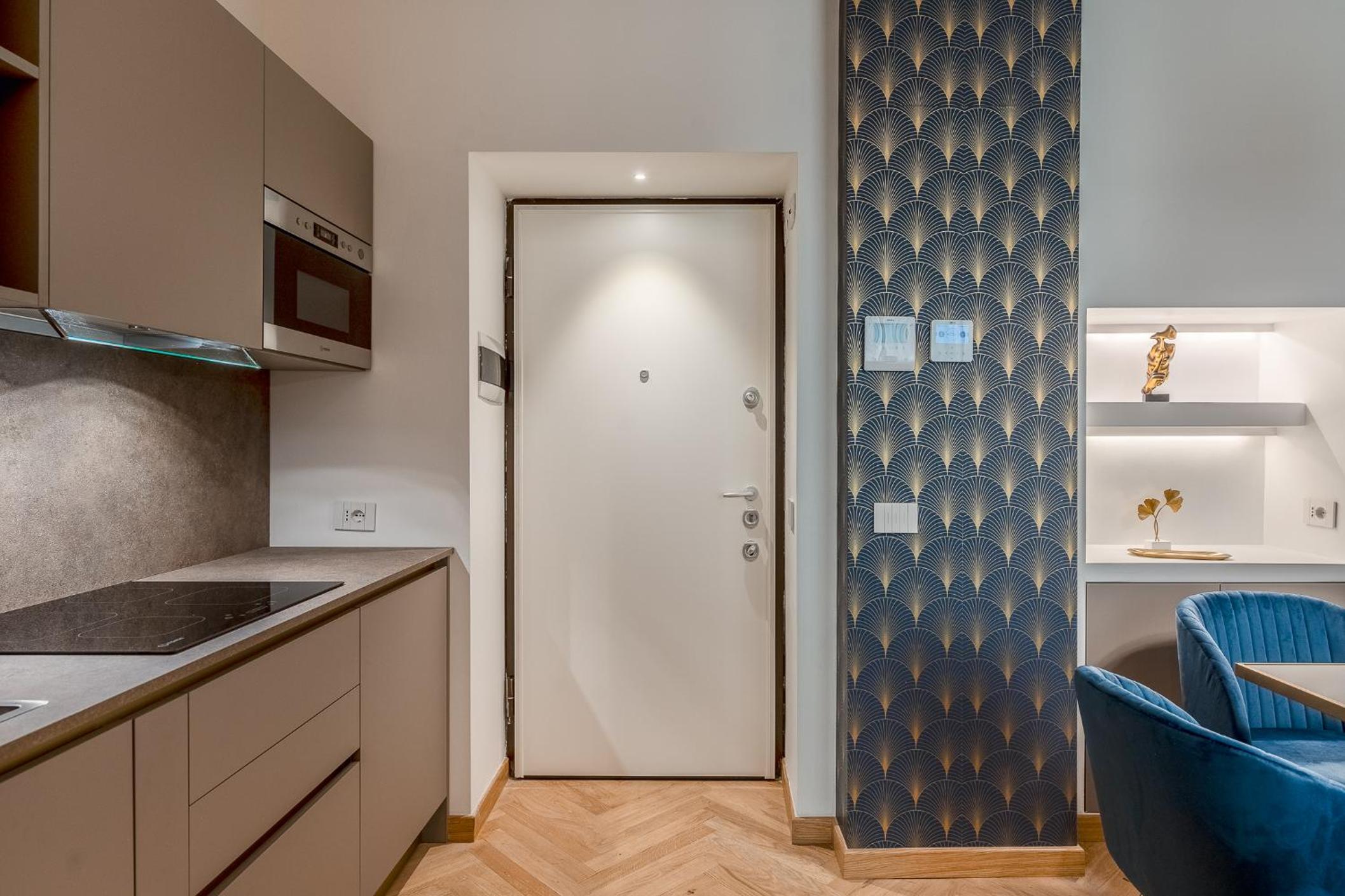 Luxury Apartment - Near Stazione Centrale