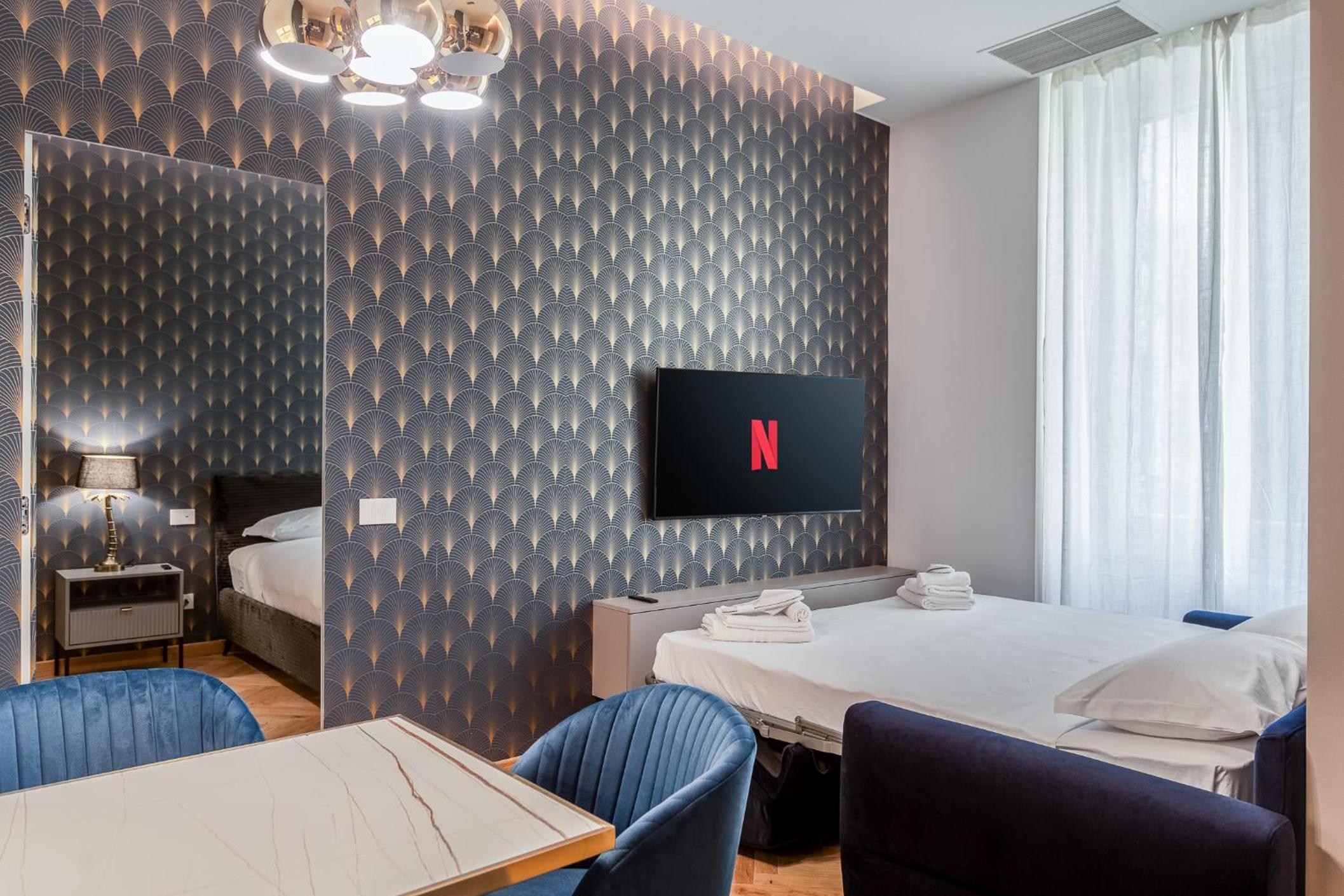 Luxury Apartment - Near Stazione Centrale