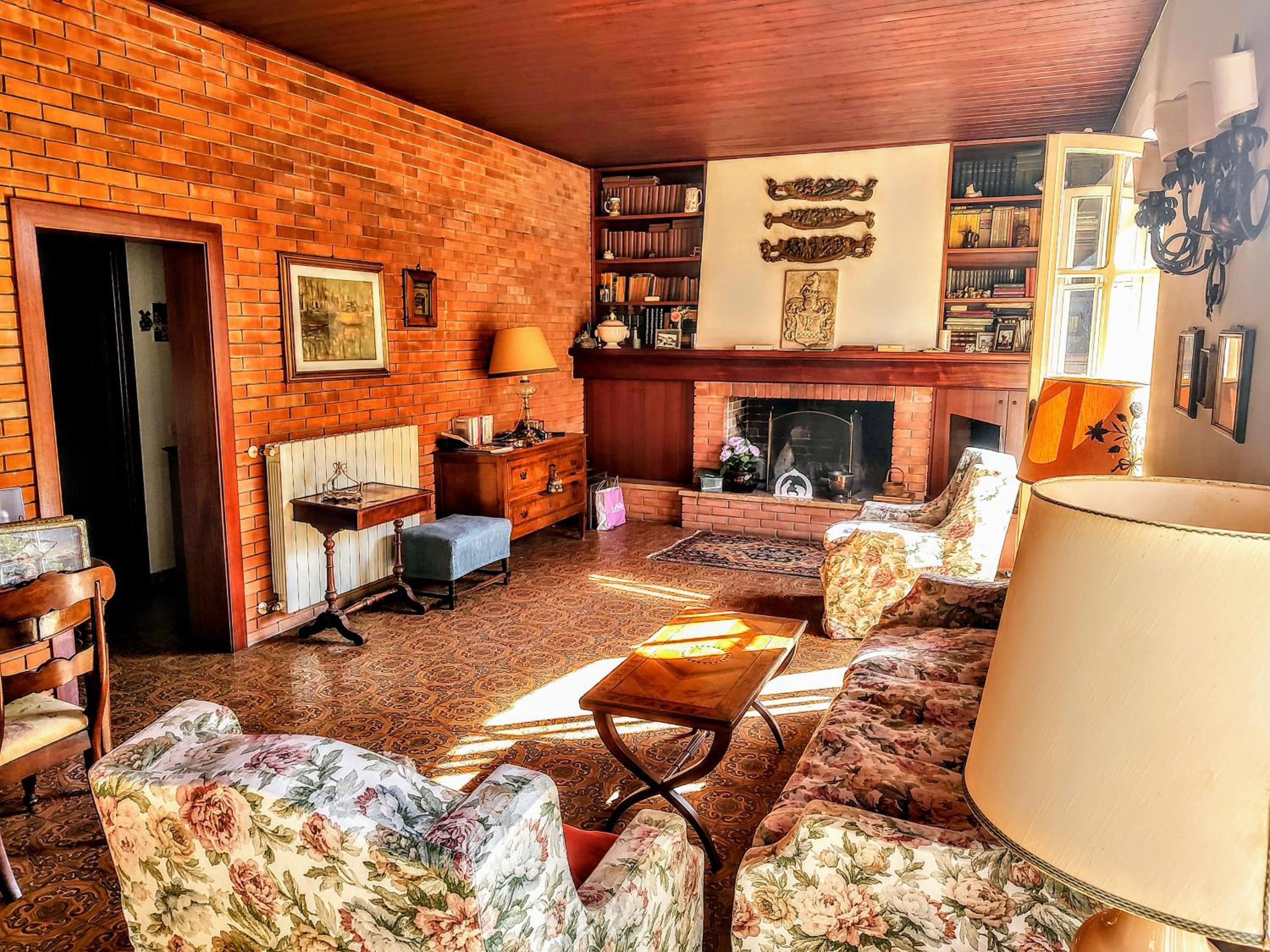 - La Villa Ligure- [Idromassaggio&Free Parking] view 5