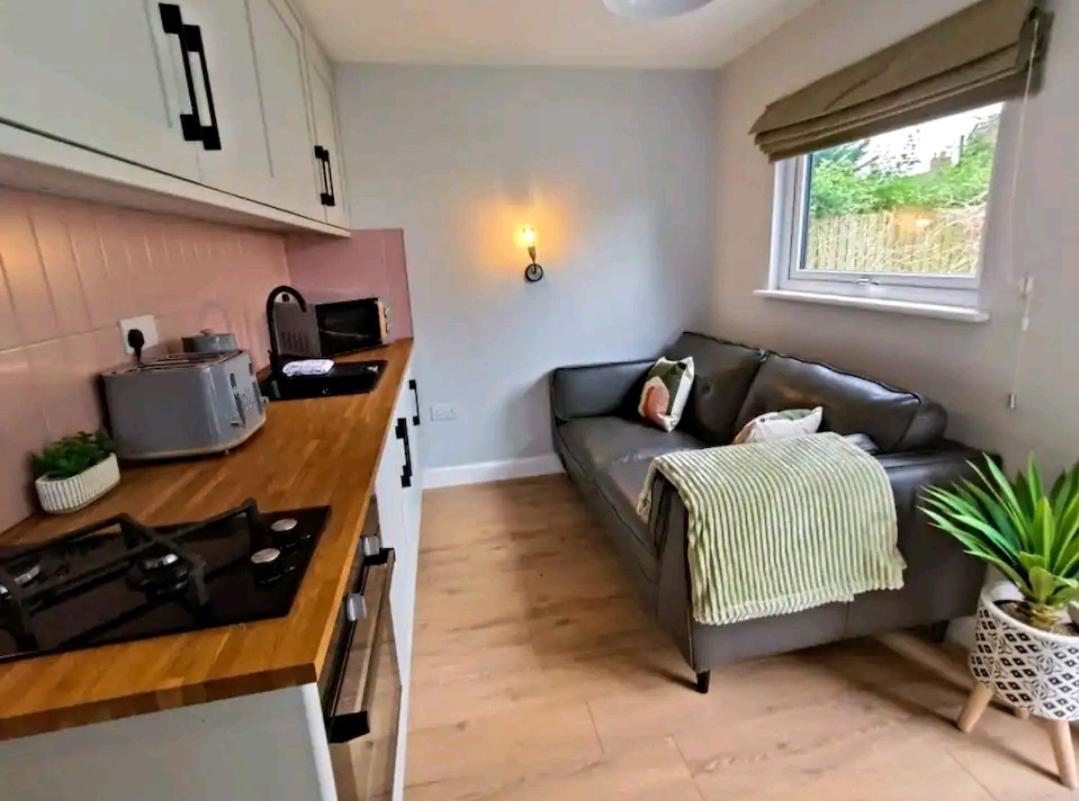 The Annex, Stratford Upon-Avon view 4
