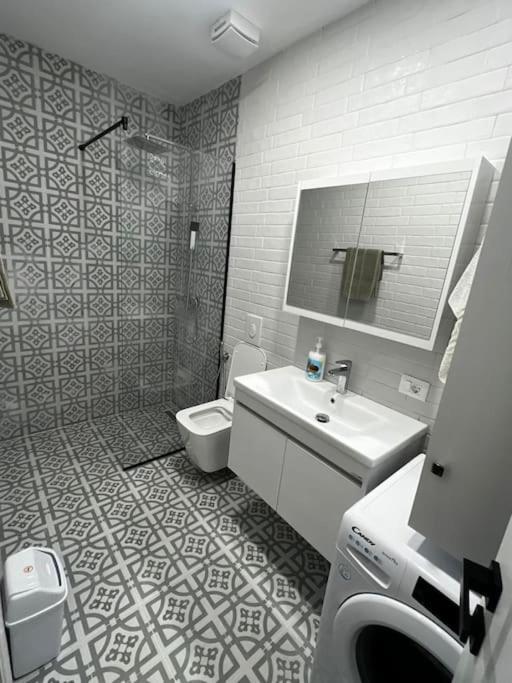 Green Apartment Durrës