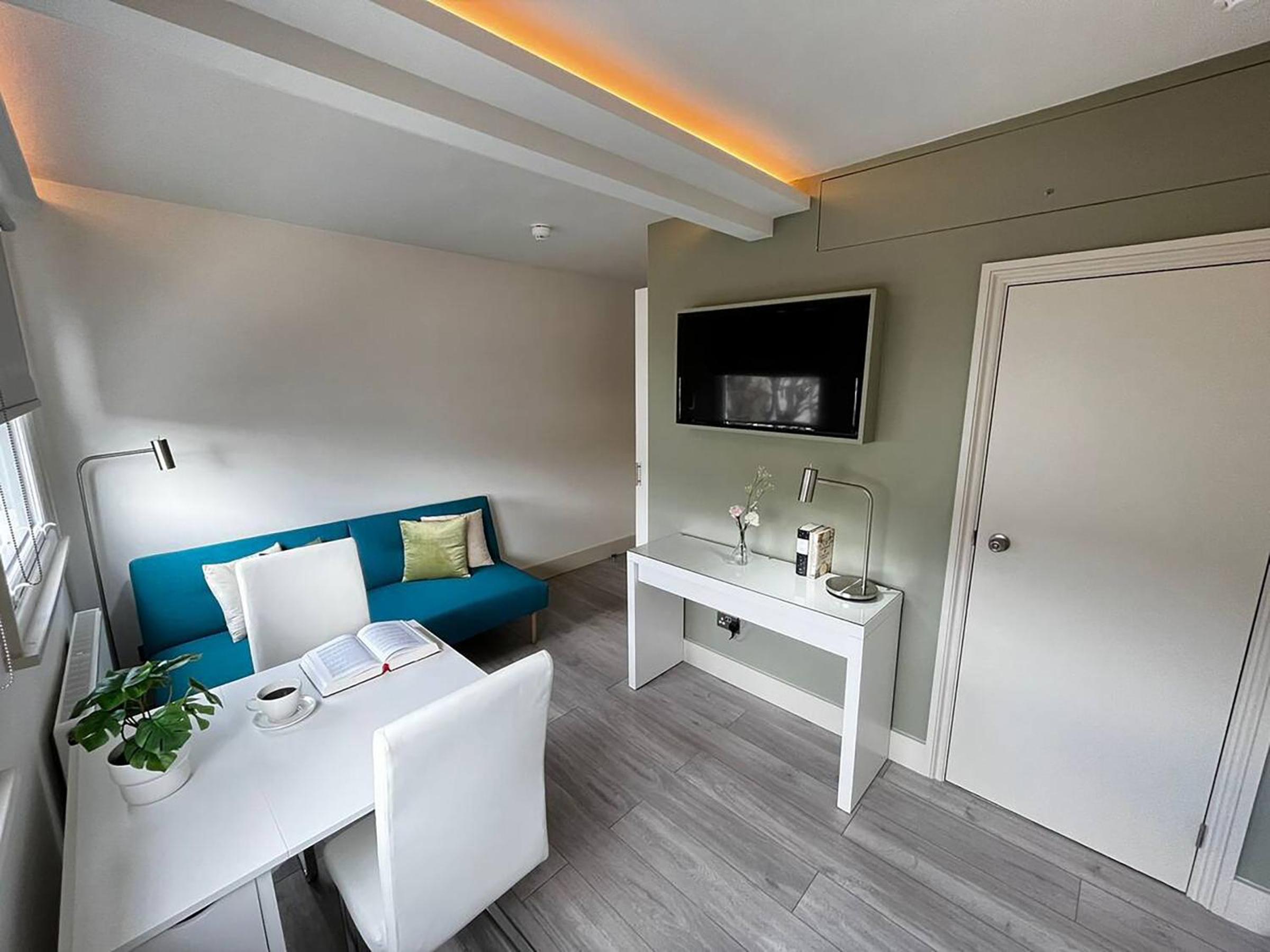 hotel room